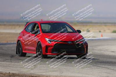 media/Sep-20-2025-Extreme Speed (Sat) [[1fcc23683c]]/Orange (Mid Intermediate)/Session 2 (Sunrise)/